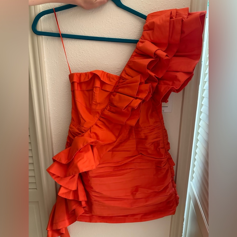 CELIA B ONE SHOULDER ORANGE DRESS NWT